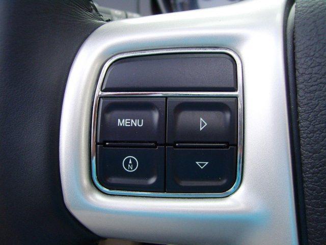 Image 17 of 2011 Chrysler 200 Touring…