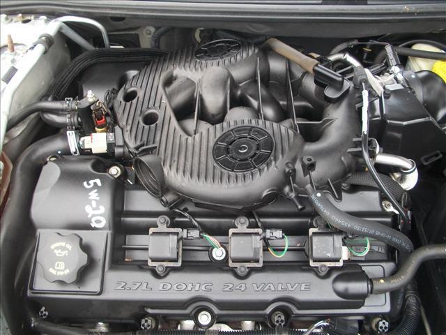 Image 17 of 2005 Chrysler Sebring…