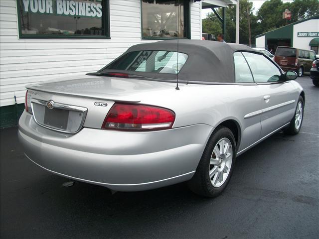 Image 23 of 2005 Chrysler Sebring…